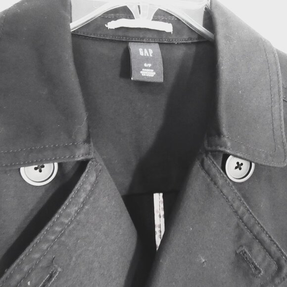 Vintage GAP Ladies Black Jacket with Trimmings - Picture 7 of 8